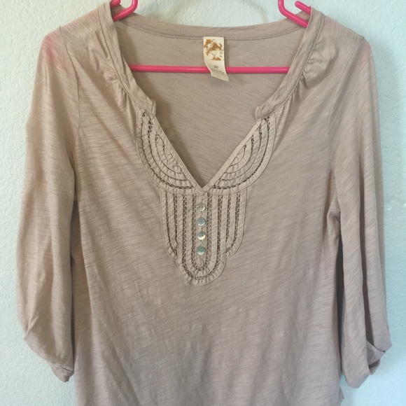 Anthropologie top size medium