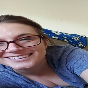 Meet your Posher, Denelle