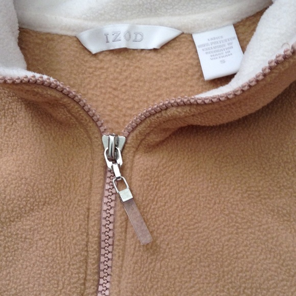 IZOD fleece pullover size small - Picture 4 of 4