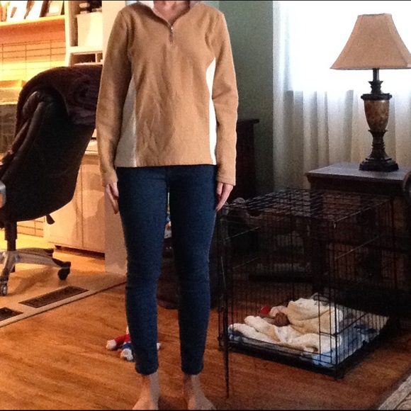 IZOD fleece pullover size small - Picture 3 of 4