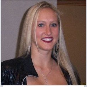 Meet your Posher, Lynly