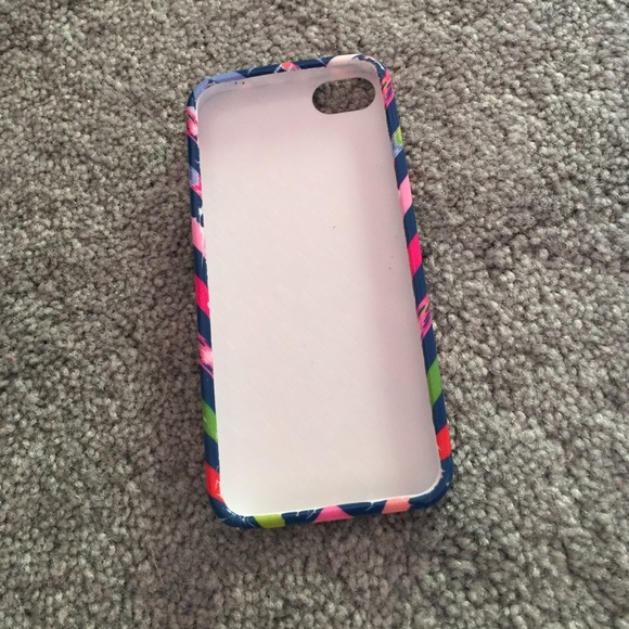 Iphone 5 Chevron case by Mary Beth - Picture 2 of 2