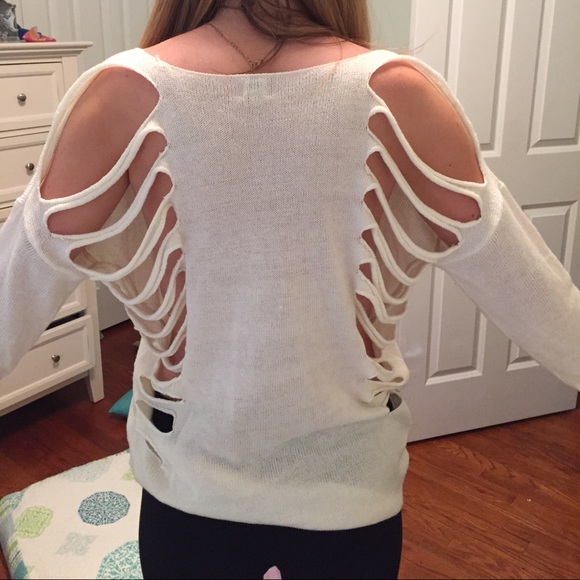Ripped back cut out sweater - Picture 3 of 3