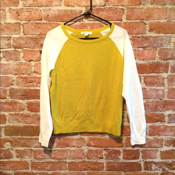 Forever 21 Medium sweater