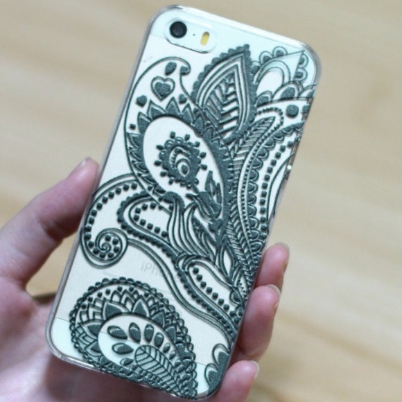 Accessories - New Henna Design iPhone case
