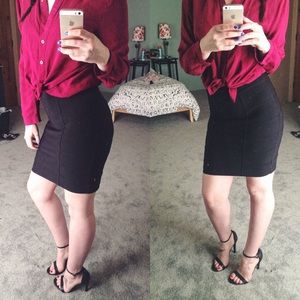 Black pencil skirt