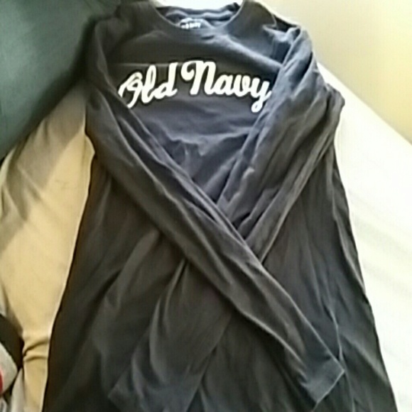 Old navy long sleeve - Picture 1 of 1