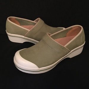 Dansko Professional Women's Clog Shoes