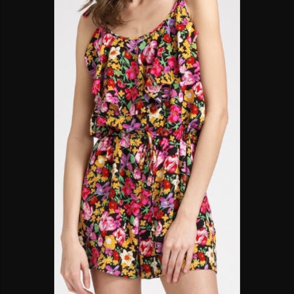 AKA Floral Romper size XS