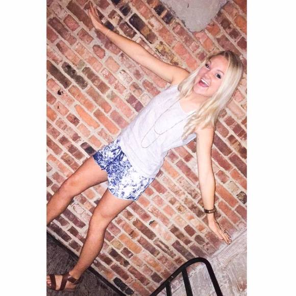 Meet your Posher, Kendall