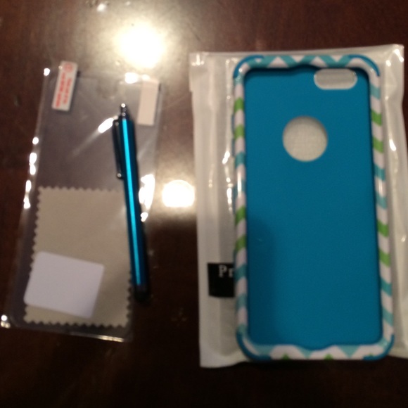 iPhone 6 Plus case bundle with screen protector