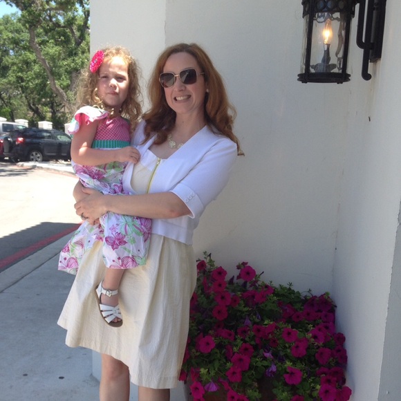 Meet your Posher, Nancy - Picture 1 of 1