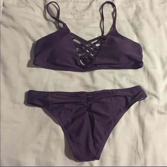 Kylie Jenner Hina Bikini Plum