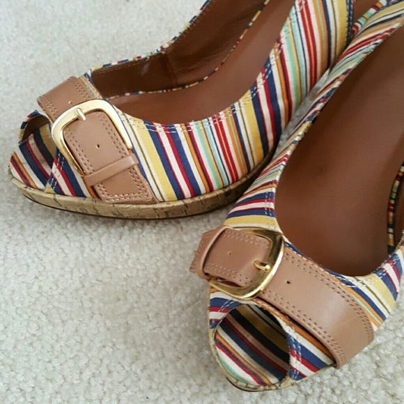 Adorable striped heels