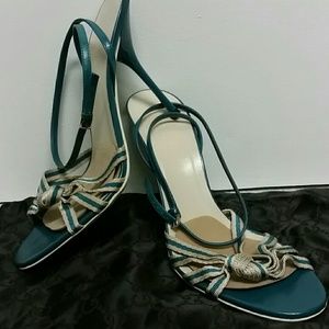 Authentic Gucci sandals