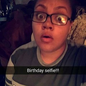 Meet your Posher, Precious