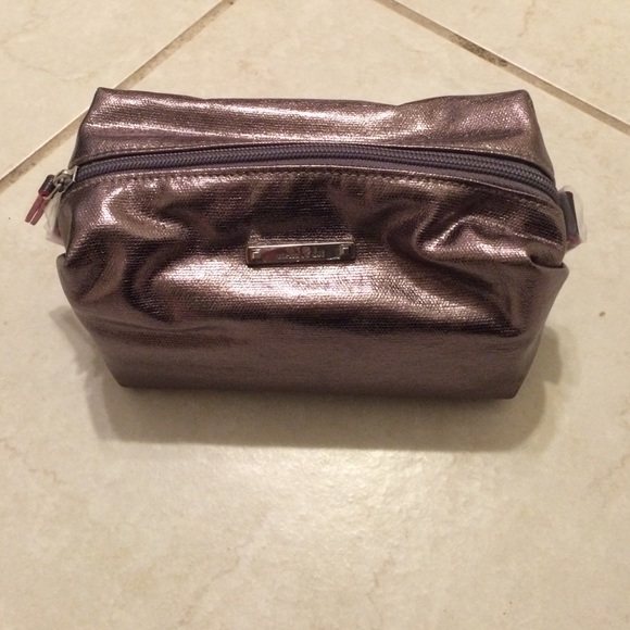 NWOT make up bag