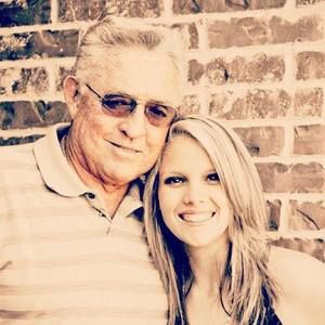 Meet your Posher, Madalyn