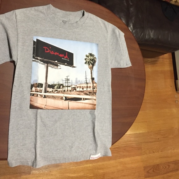Diamond Shirt Grey Size Small
