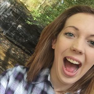 Meet your Posher, Tori