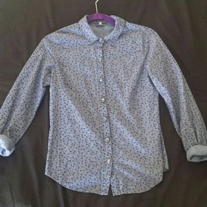 Cute Button down shirt!!