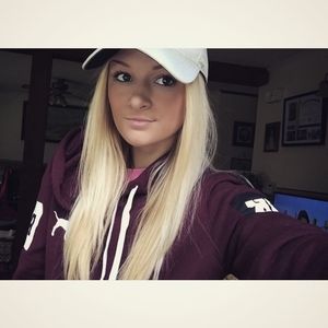 Meet your Posher, Ashlee