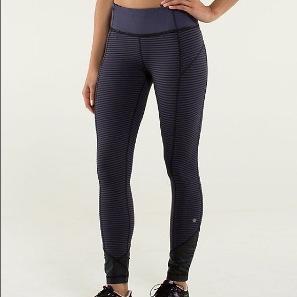 ❌SOLD❌Lululemon Pace Queen tight cadet blue 6 - Picture 4 of 4