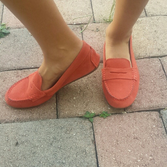 Shoes - Picture 2 of 3