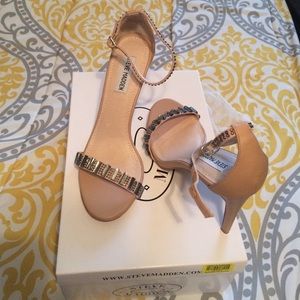 Natural Tan Steve Madden 8.5