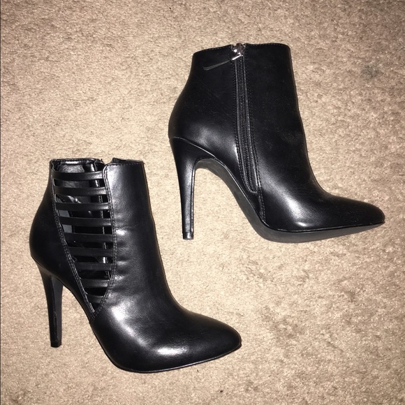 A.n.a a new approach black sexy heels