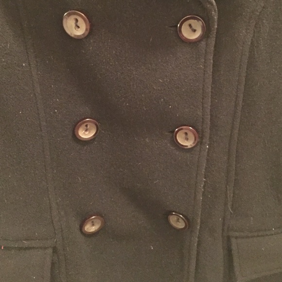 Old navy peacoat❄️❄️SALE TODAY ONLY❄️❄️ - Picture 2 of 3