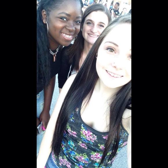 Meet your Posher, Cat