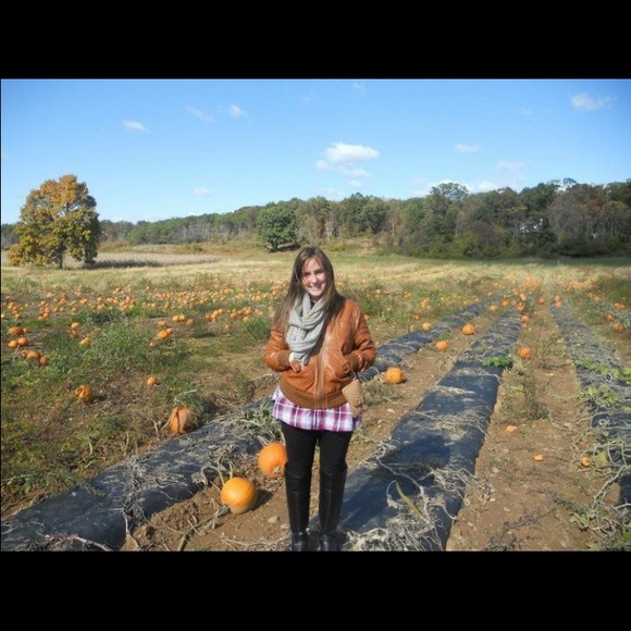 TRENDY fall jacket ❄️❄️SALE TODAY ONLY❄️❄️ - Picture 2 of 4