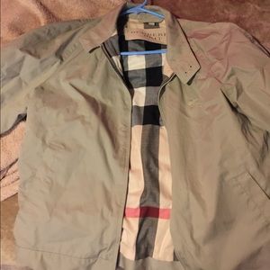 Burberry Jacket size large Fits like a Medium