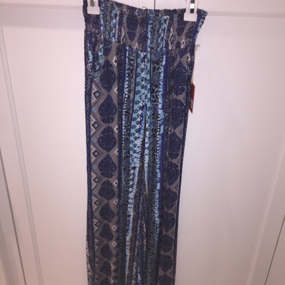 BRAND NEW Palazzo Pants!!