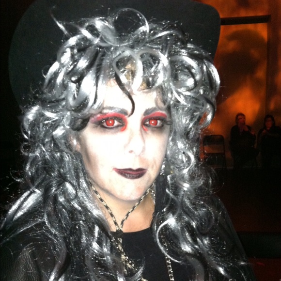 💥HP 11/8💥NOT JUST FOR HALLOWEEN! - Picture 4 of 4