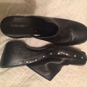 Black Clogs