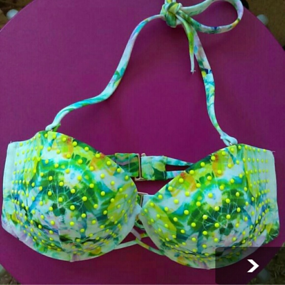 Victoria's secret bathing suit top