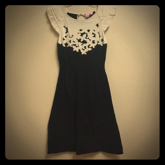 Lilly Pulitzer Dresses & Skirts - Lilly Pulitzer Sweater Dress Size M