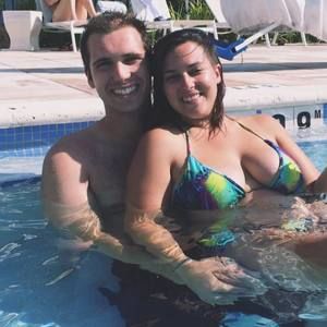 Meet your Posher, Marisa