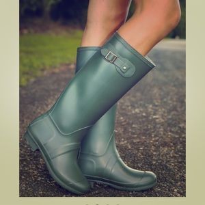 Green Rainboots
