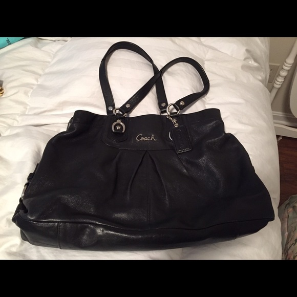 Coach purse - Picture 1 of 4
