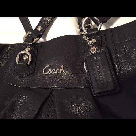 Coach purse - Picture 2 of 4