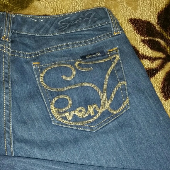 Seven7 Jeans for Shorties!