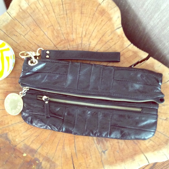 Charles David clutch