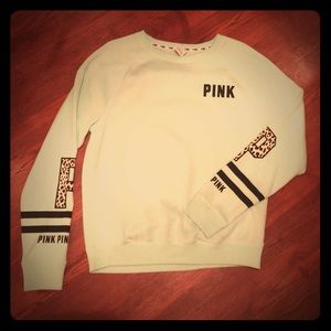 💎FLASH SALE💎 Mint and cheetah crew neck