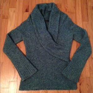 Moda International sweatshirt