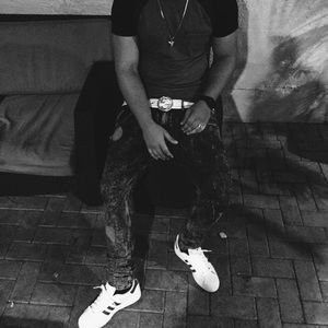 Meet your Posher, Gio