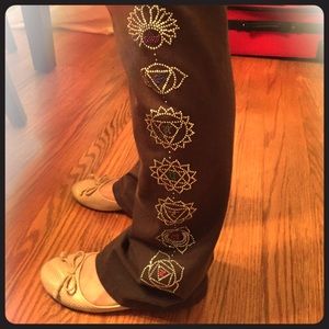 Chakra Yoga pants brown