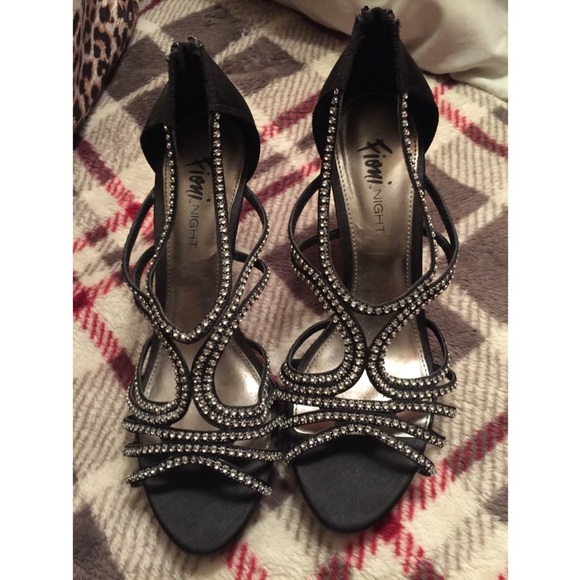 Fioni Night Heels
